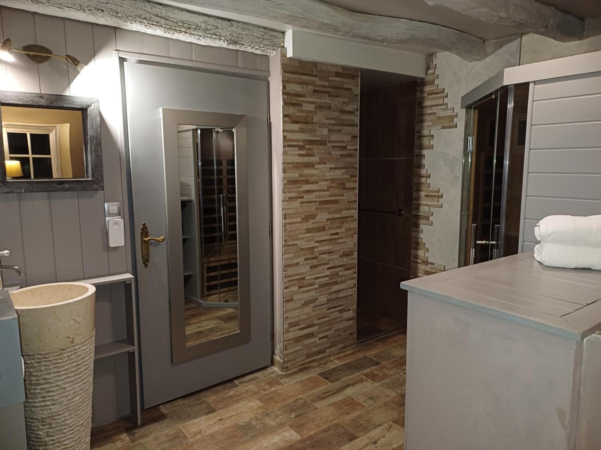 Domaine De Vandenesse Et Spa Екстер'єр фото